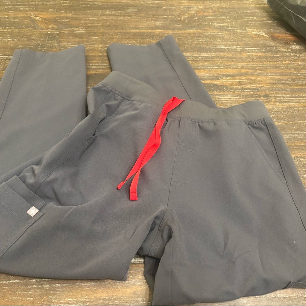 Charcoal Figs bottoms